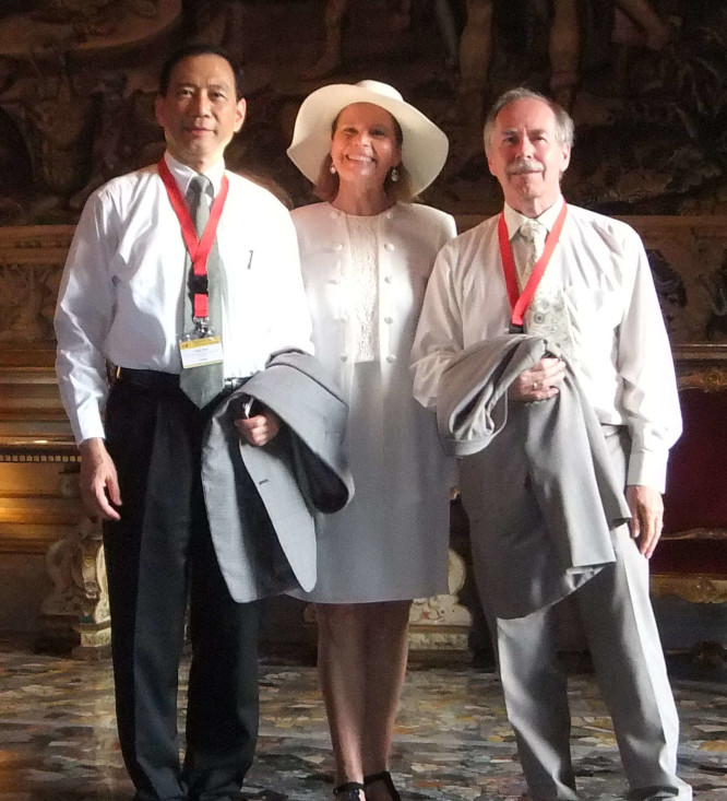 A.K. in Rome in 2015, with Pisin Chen, director of LECosPA from Taiwan (l.), and with Nobel Laureate Gerard 't Hooft.